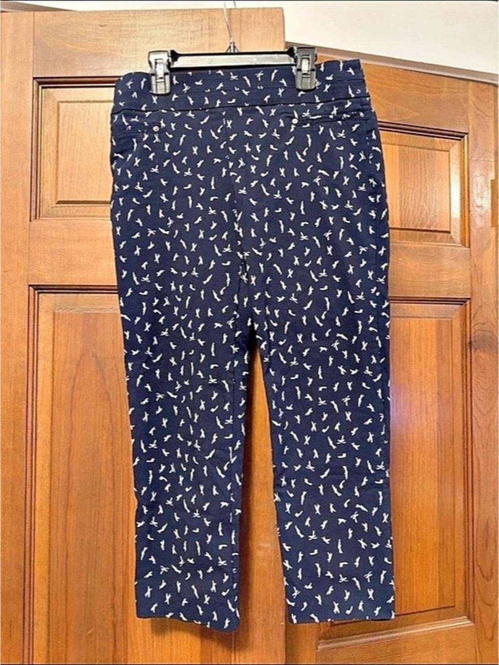 Printed Straight-Leg Pants in Blue & White